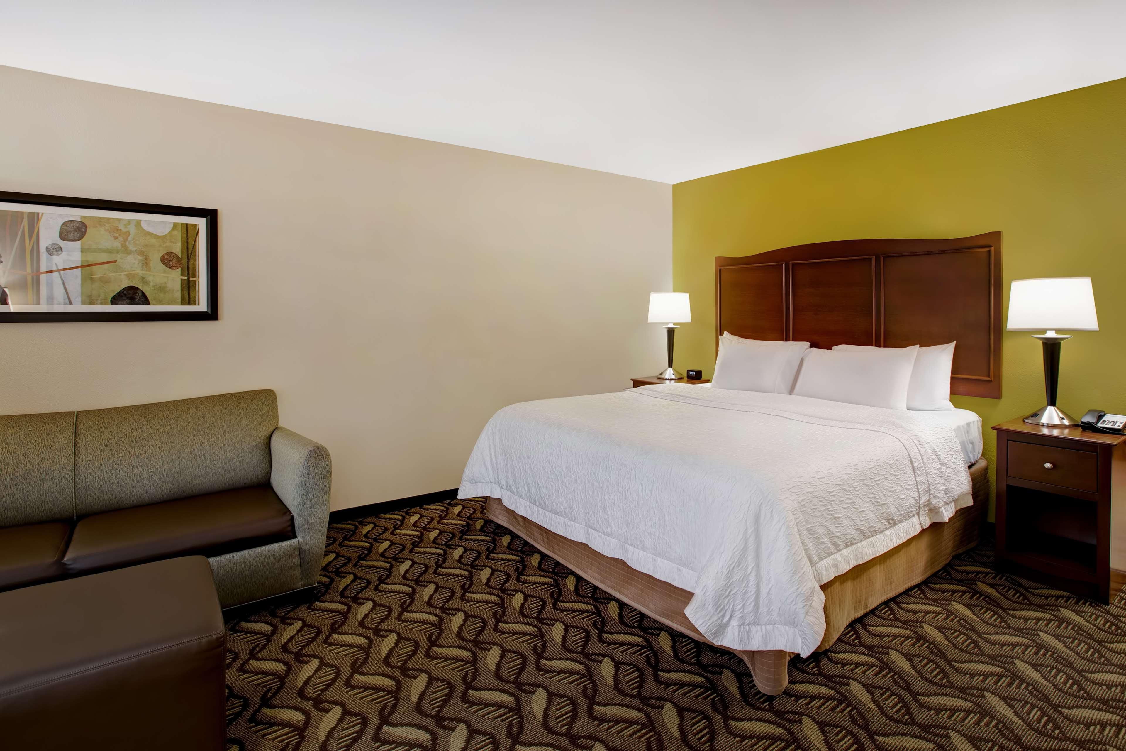 Hampton Inn Dekalb - Near The University Eksteriør billede