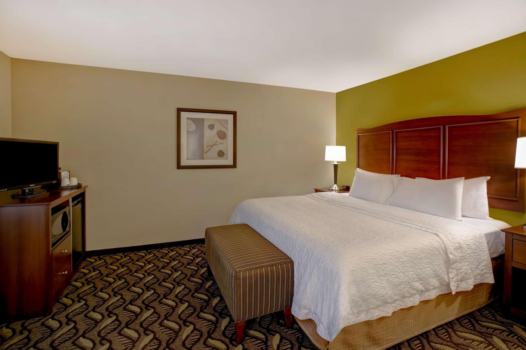 Hampton Inn Dekalb - Near The University Eksteriør billede