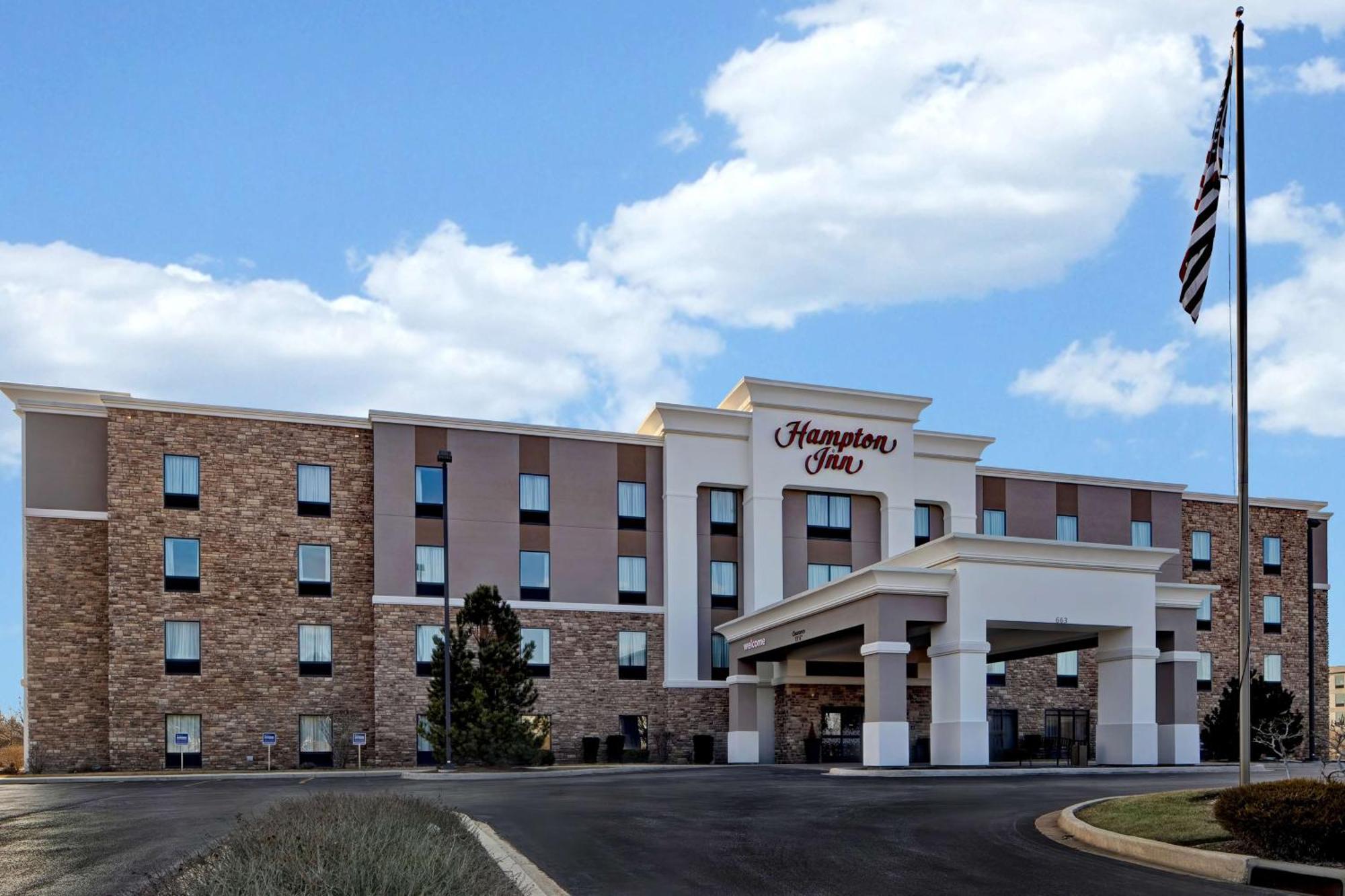 Hampton Inn Dekalb - Near The University Eksteriør billede