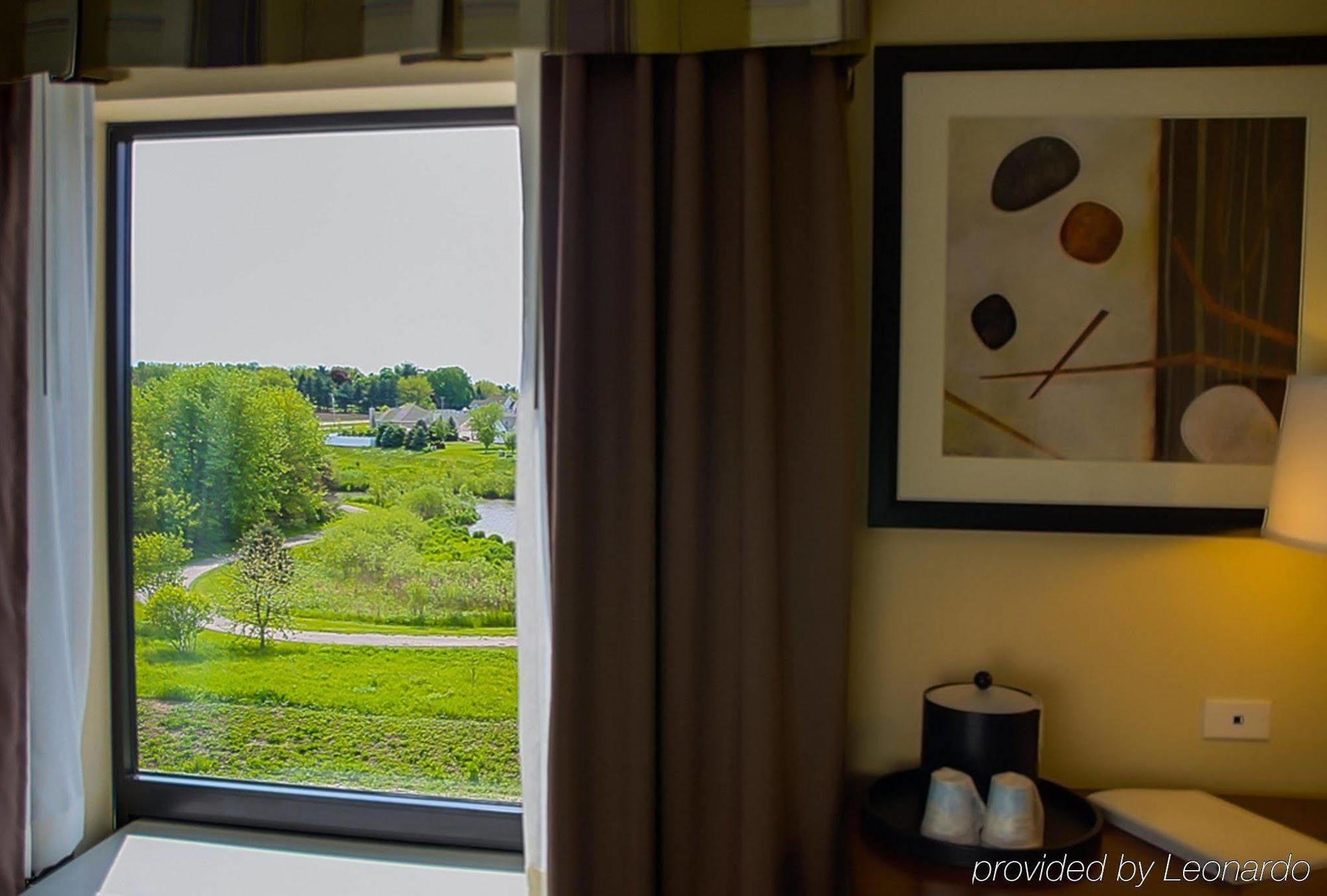 Hampton Inn Dekalb - Near The University Eksteriør billede